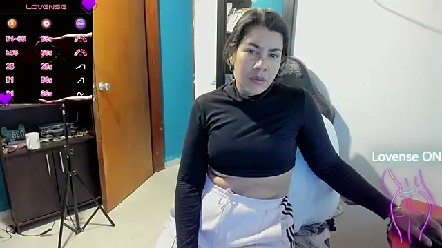 peanut tangerine online show from 10, 11, 2025