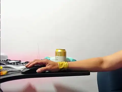 peanut tangerine online show from 1, 11, 2025