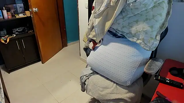 peanut tangerine online show from 15, 11, 2025