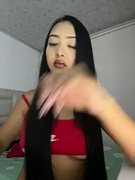 SOPHIACANDY19  online show from 13, 6, 2026