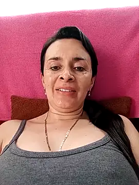 Samantha Sullivan  online show from 20, 3, 2025