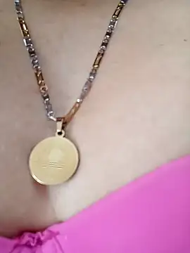 Samantha Sullivan  online show from 5, 10, 2025