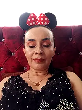 Samantha Sullivan  online show from 31, 10, 2025