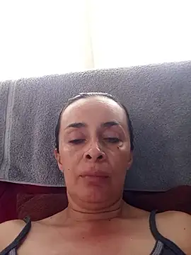 Samantha Sullivan  online show from 9, 4, 2026