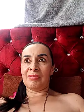 Samantha Sullivan  online show from 10, 9, 2025