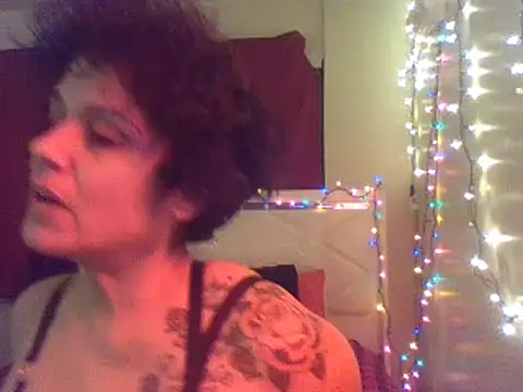 lachulalarubie online show from 20, 1, 2025