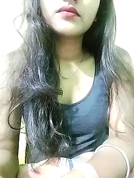 MISSQUEEN48 online show from 9, 1, 2025