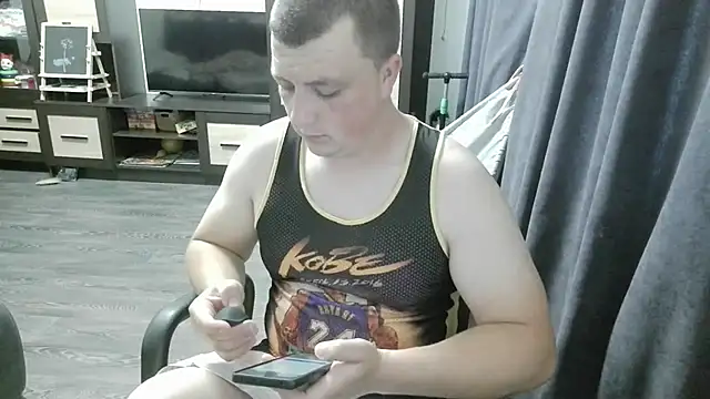 Snapshot of gamblingbum chatting on 4, 6, 2026 gamblingbum online show from 4, 6, 2026