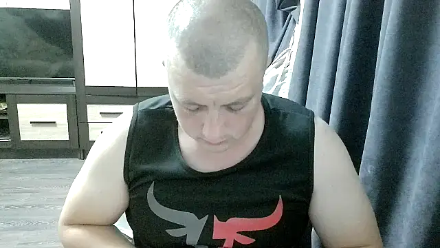 Snapshot of gamblingbum chatting on 10, 6, 2026 gamblingbum online show from 10, 6, 2026