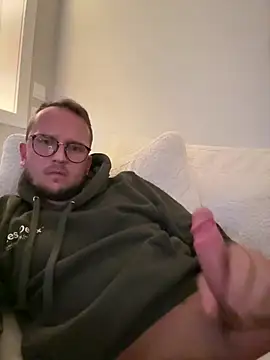 thehornyguy97 online show from 22, 6, 2026