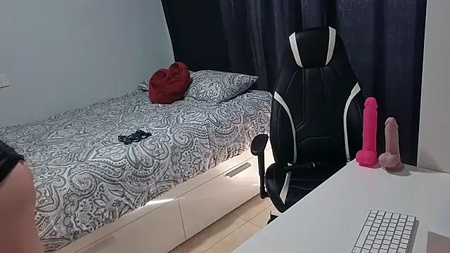 Akasha 007 online show from 3, 3, 2025