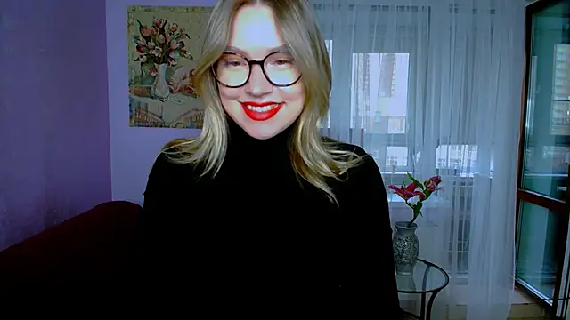 TaylorBre online show from 23, 9, 2025