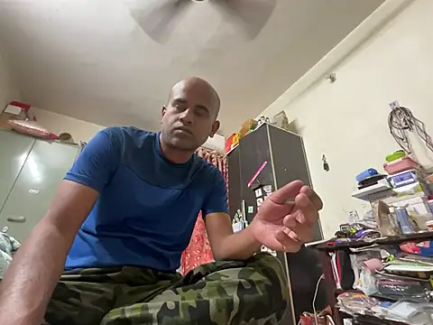 SammyChocolateIndian online show from 4, 3, 2025