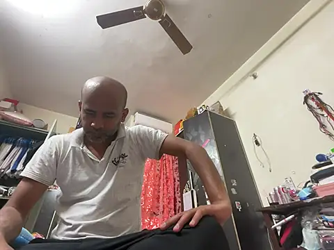 SammyChocolateIndian online show from 22, 1, 2025