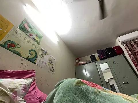 SammyChocolateIndian online show from 1, 1, 2025