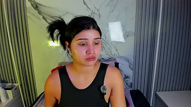 venusowen  online show from 17, 3, 2026