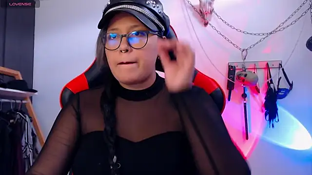 LilithSharon online show from 2, 12, 2025