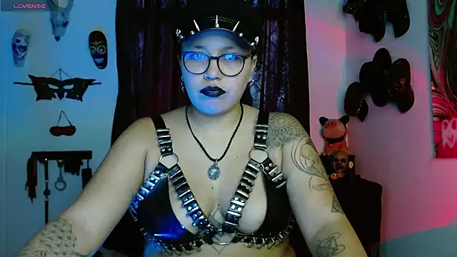 LilithSharon online show from 28, 10, 2025