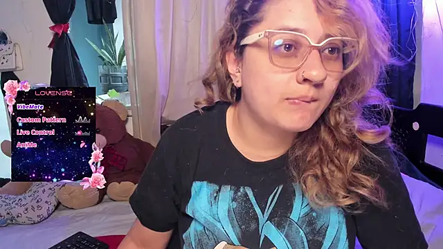 AnnieBigBoobs online show from 17, 10, 2025