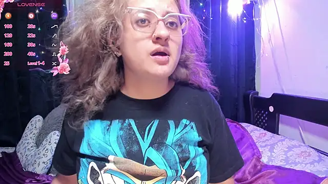 AnnieBigBoobs online show from 16, 3, 2025