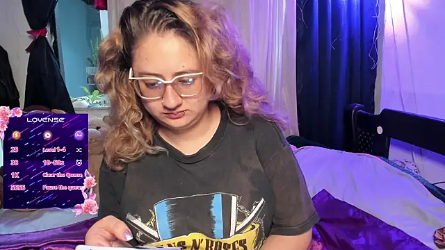 AnnieBigBoobs online show from 4, 10, 2025