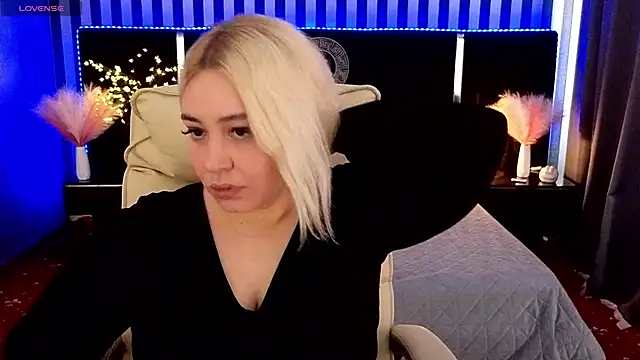 ManishaKat online show from 9, 3, 2026