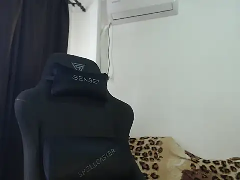 MateoHunk online show from 10, 9, 2025