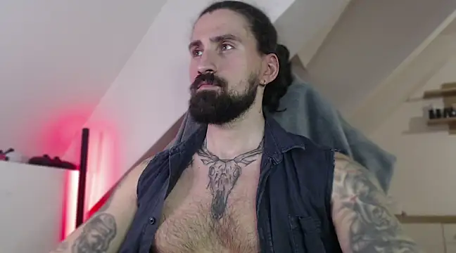 MateoHunk online show from 4, 2, 2025