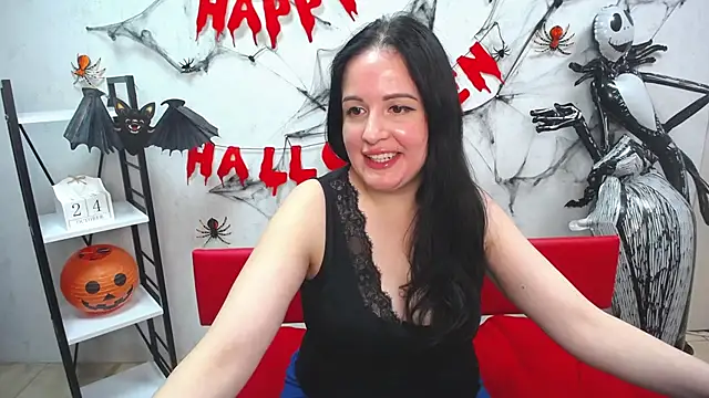 TayaBoret online show from 24, 10, 2025