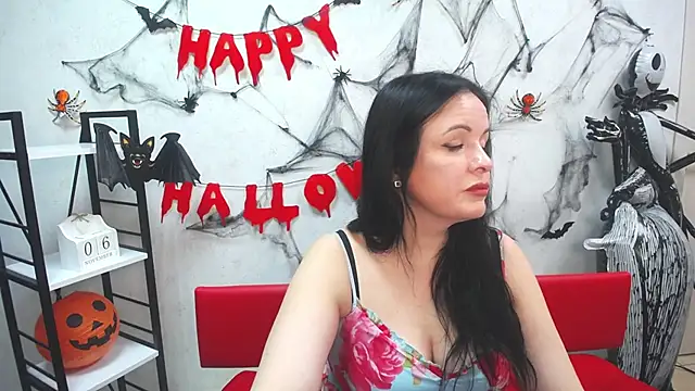 TayaBoret online show from 6, 11, 2025