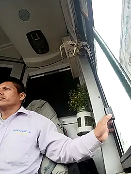 alexchir4 online show from 10, 9, 2025