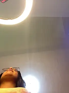 Ken-ItsGirl online show from 10, 11, 2025