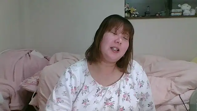 SAKU-RA-chan online show from 23, 2, 2025