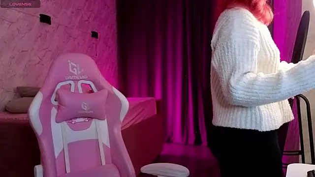 Kira yoon online show from 2, 12, 2025