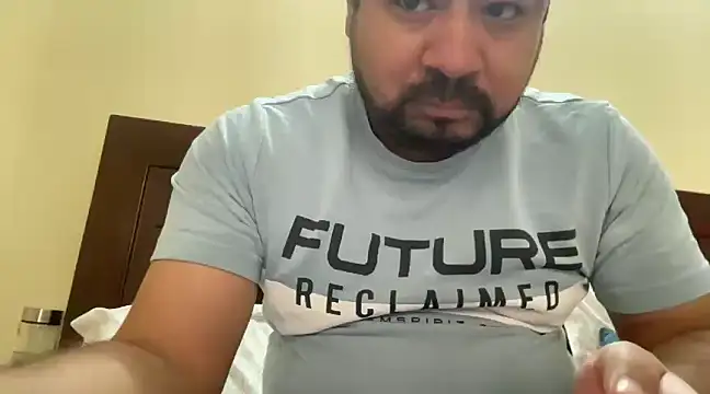 coolboy6566 online show from 10, 3, 2025