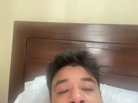 coolboy6566 online show from 15, 9, 2025