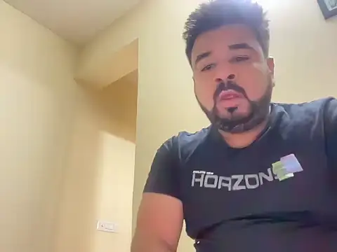 coolboy6566 online show from 18, 11, 2025