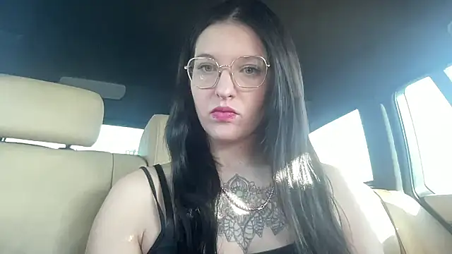 Lisa MarieX online show from 6, 3, 2025