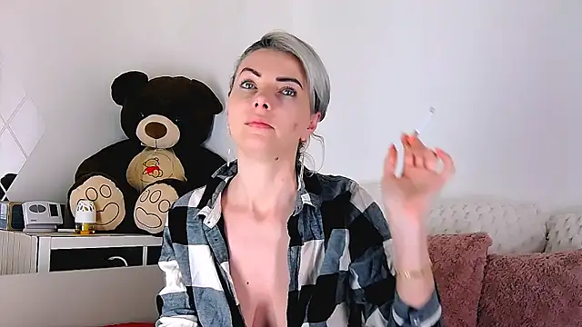 Aly girl1 online show from 3, 5, 2026