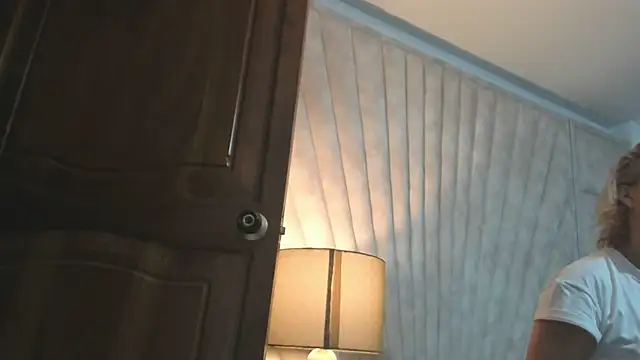 Jade squirtt online show from 27, 10, 2025