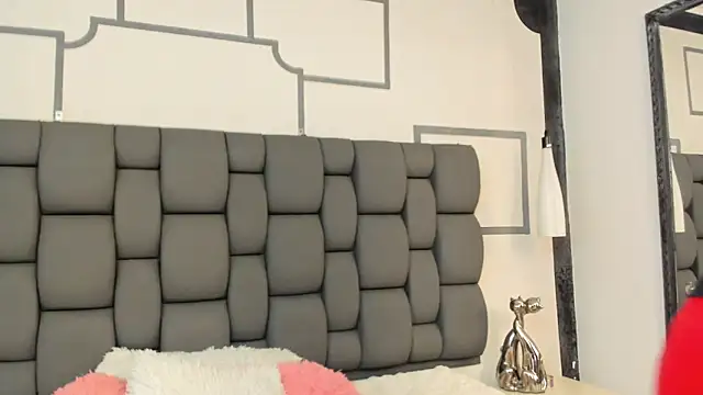 Jade squirtt online show from 1, 10, 2025