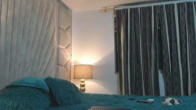 Jade squirtt online show from 28, 10, 2025