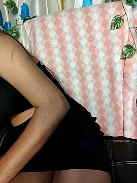 Reena Singh53 online show from 17, 3, 2025