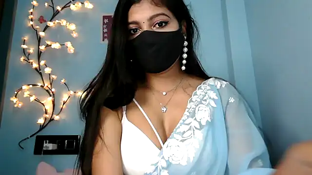 Reena Singh53 online show from 11, 9, 2025