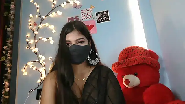 Reena Singh53 online show from 6, 10, 2025