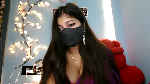 Reena Singh53 online show from 26, 9, 2025