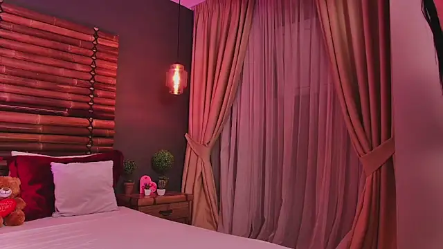 MadilynFox online show from 22, 2, 2026