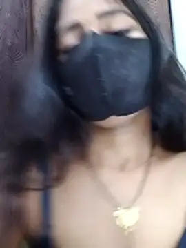 Lalisa sexy online show from 17, 3, 2026