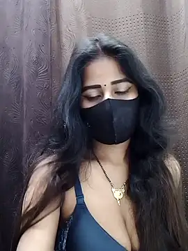 Lalisa sexy online show from 3, 3, 2026