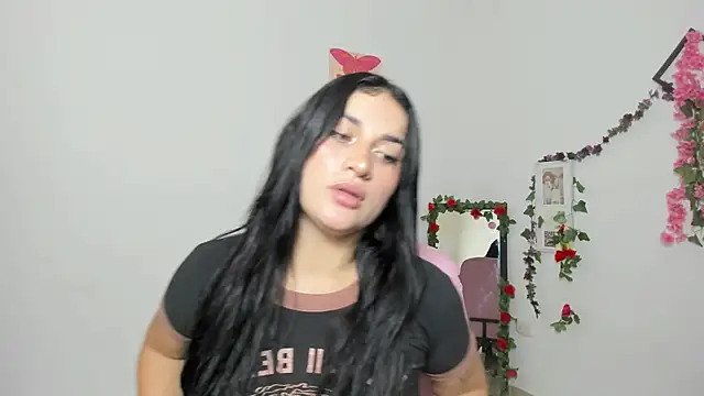 Emic  online show from 13, 11, 2025